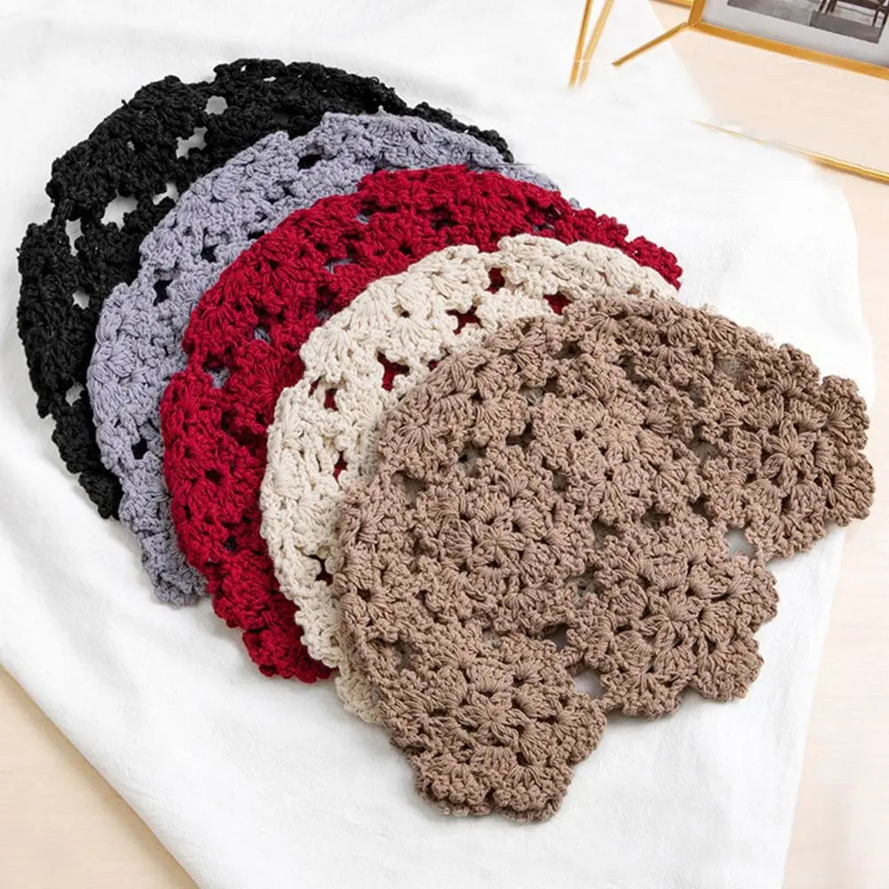 Women's Hollowed Out Knitted Hat Casual Beret Cap Fashion Flowers Breathable Skullies Hat Sun Visor Summer Headwear