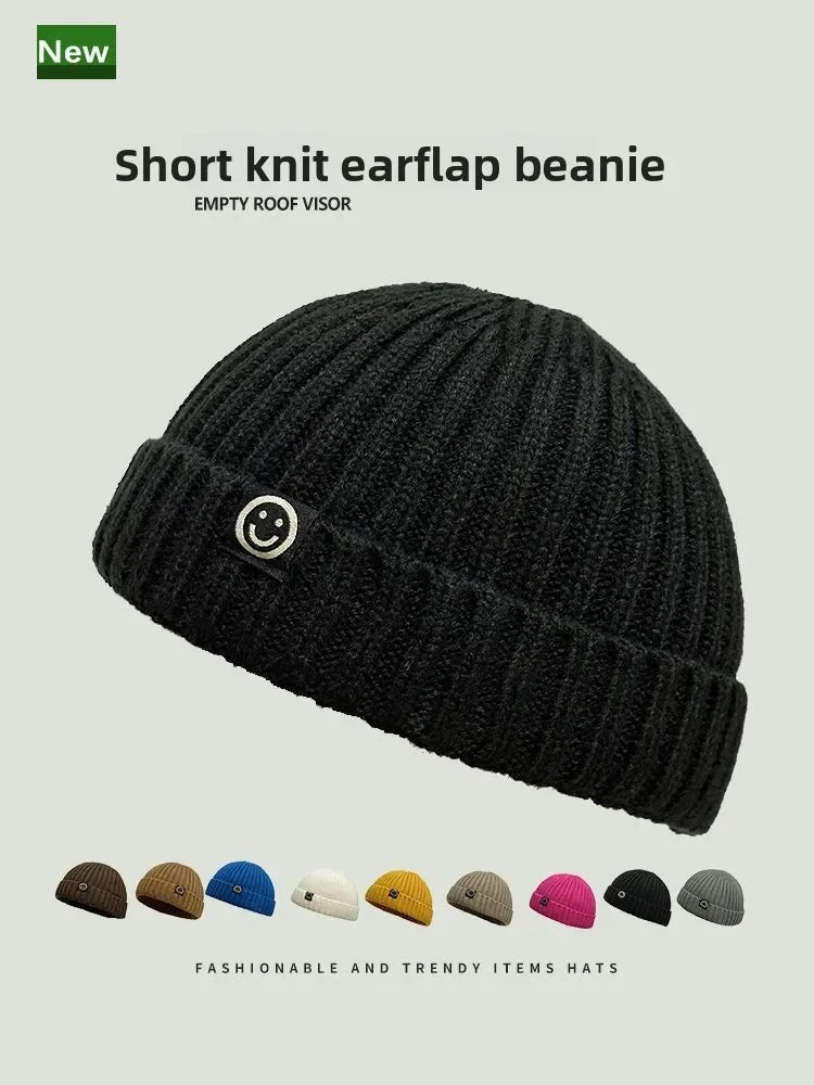 Men's Warm Smile Face Patch Knit Beanie Winter Skull Cap Short Cuff Soft Ribbed Knitted Hat for Outdoor Daily Wear