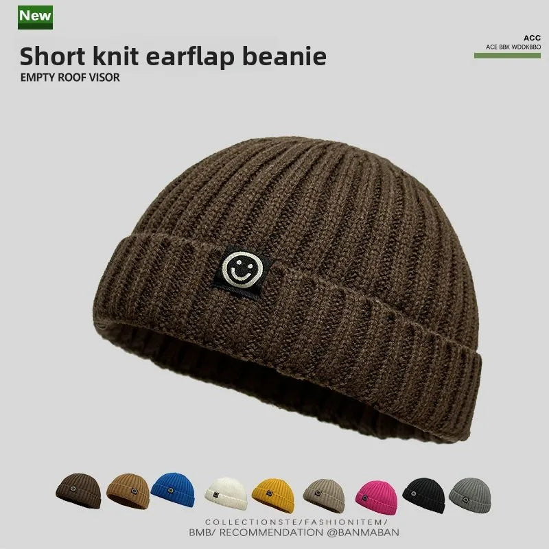 Men's Warm Smile Face Patch Knit Beanie Winter Skull Cap Short Cuff Soft Ribbed Knitted Hat for Outdoor Daily Wear