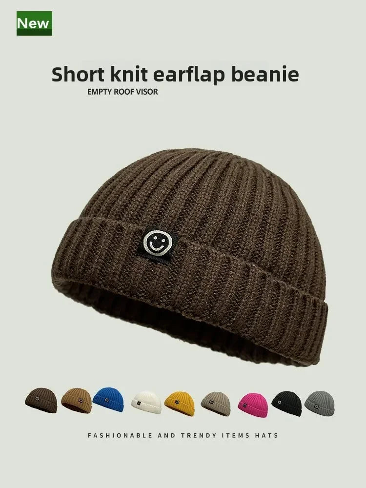 Men's Warm Smile Face Patch Knit Beanie Winter Skull Cap Short Cuff Soft Ribbed Knitted Hat for Outdoor Daily Wear