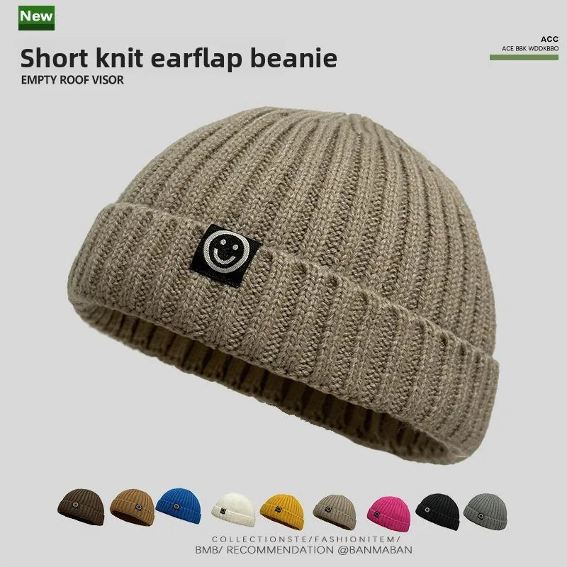 Men's Warm Smile Face Patch Knit Beanie Winter Skull Cap Short Cuff Soft Ribbed Knitted Hat for Outdoor Daily Wear
