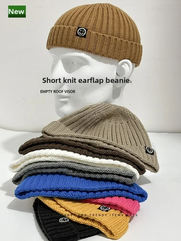 Men's Warm Smile Face Patch Knit Beanie Winter Skull Cap Short Cuff Soft Ribbed Knitted Hat for Outdoor Daily Wear