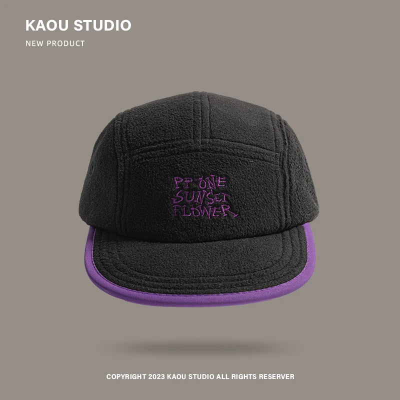 Flat brim niche baseball cap men's and women's retro fleece winter warm versatile cap