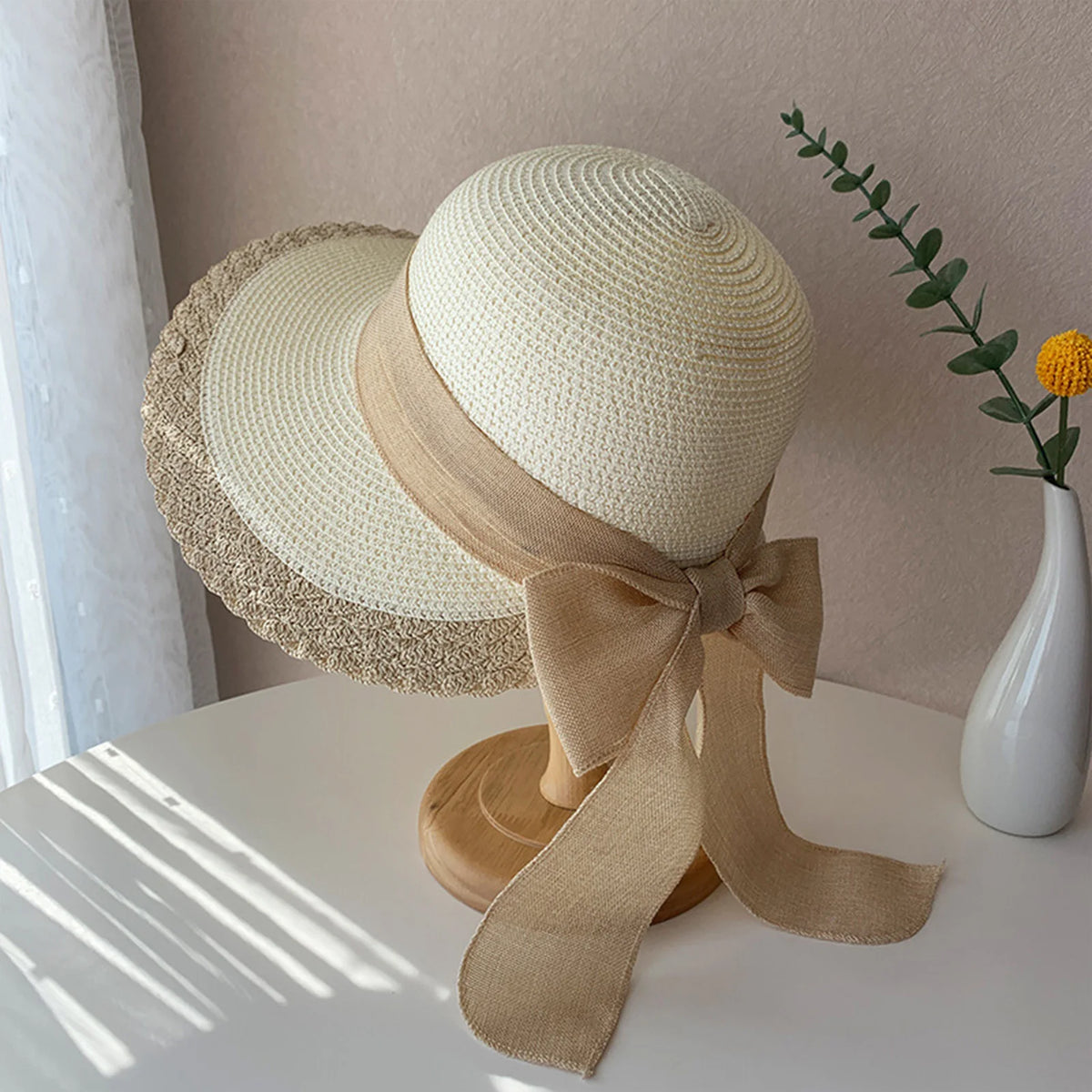 Women Summer Beach Sun Hat Women Wide Brim Summer Hat Portable Foldable Design Elegant Straw Hats for Pool Park Vacation Camping