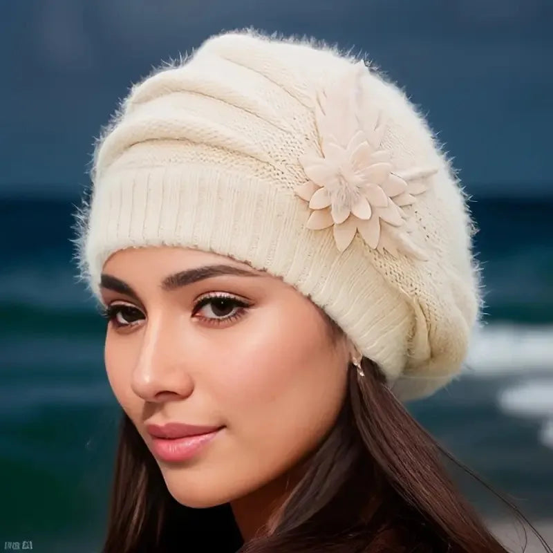 1pc Women's Winter warm Flower beanie Hat,outdoor windproof fashion Thick Beret Warm Knitted fleece Hat Autumn Winter Mom Hat