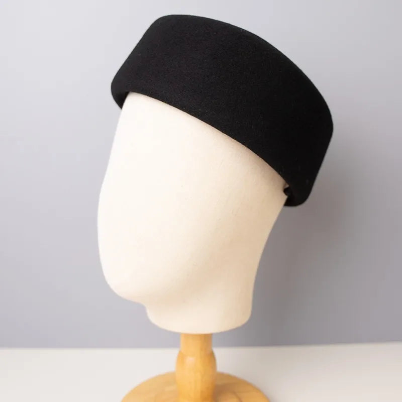 Vintage Hard Top Flat Fedoras Hats Women 100% Wool Felt Berets Hat Wedding Fascinator Caps Wedding Cocktail Party Pillbox Hat
