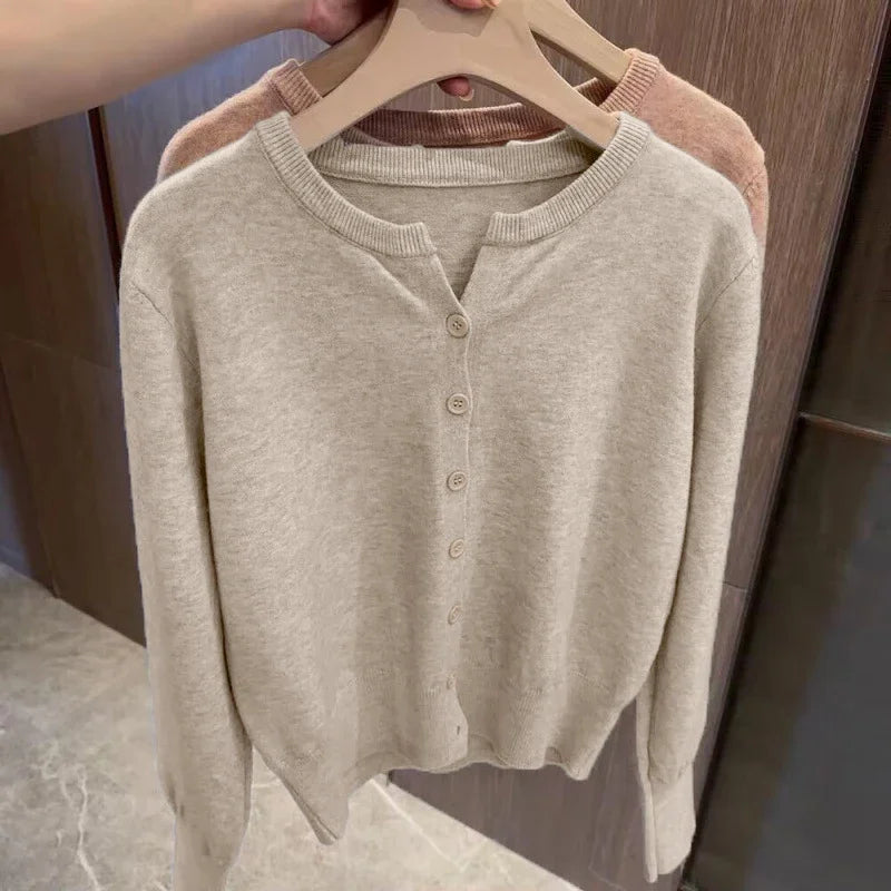 2026 New Fashion Women's Fleece Knit Loose Short Cashmere Sweater Round Neck Warm Korean Sle Casual Female Sweater Top Cloting
