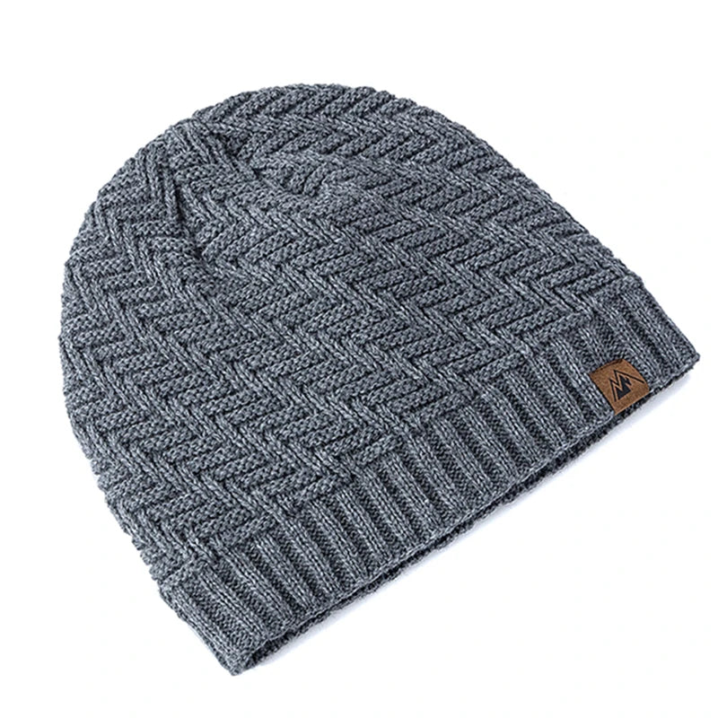 Unisex Peak Labal Winter Hats Fashion Knitted Hats For Men And Women Beanie Cap Outdoor Plush Fur Lined Warm Sports Hats