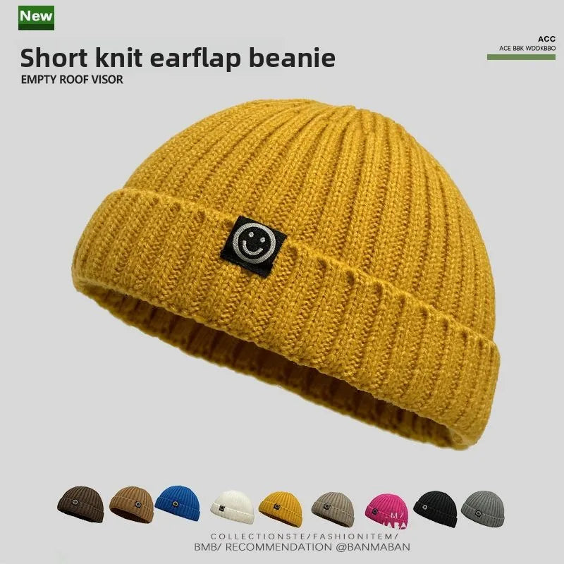 Men's Warm Smile Face Patch Knit Beanie Winter Skull Cap Short Cuff Soft Ribbed Knitted Hat for Outdoor Daily Wear